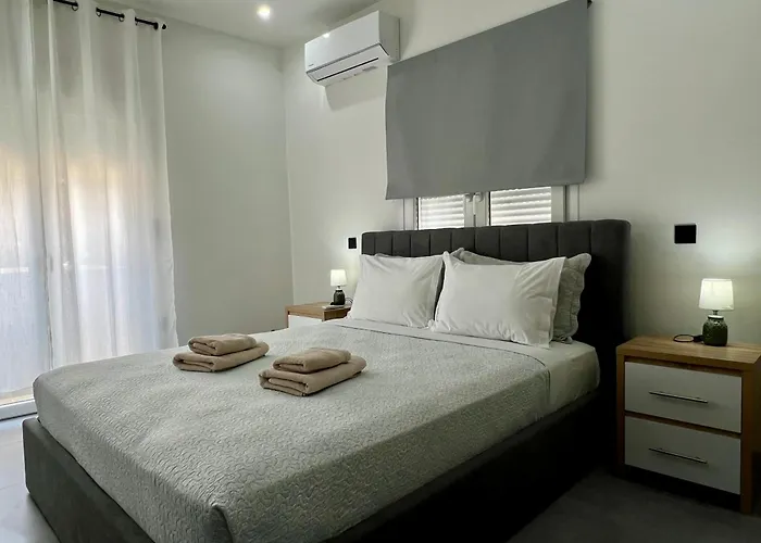 Luxury 2 Апартаменты *